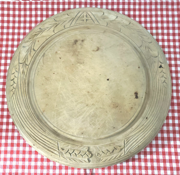 Early Victorian Round Carved Wood Bread Board 11 1/2 in