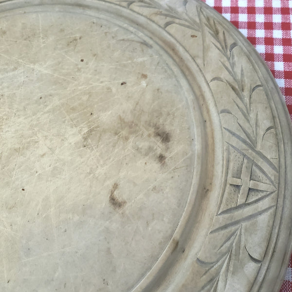 Early Victorian Round Carved Wood Bread Board 11 1/2 in