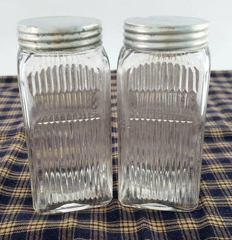 Antique Hoosier Ribbed Mission Spice Set of 2 with Lids