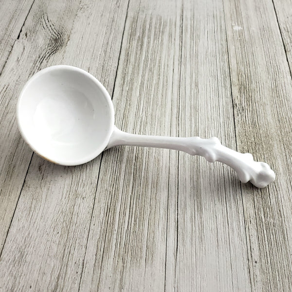 Vintage White Ironstone Gravy Sauce Ladle 7" Decorative Leafy Handle