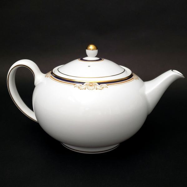 Wedgwood Cavendish Tea Pot with Lid Bone China England