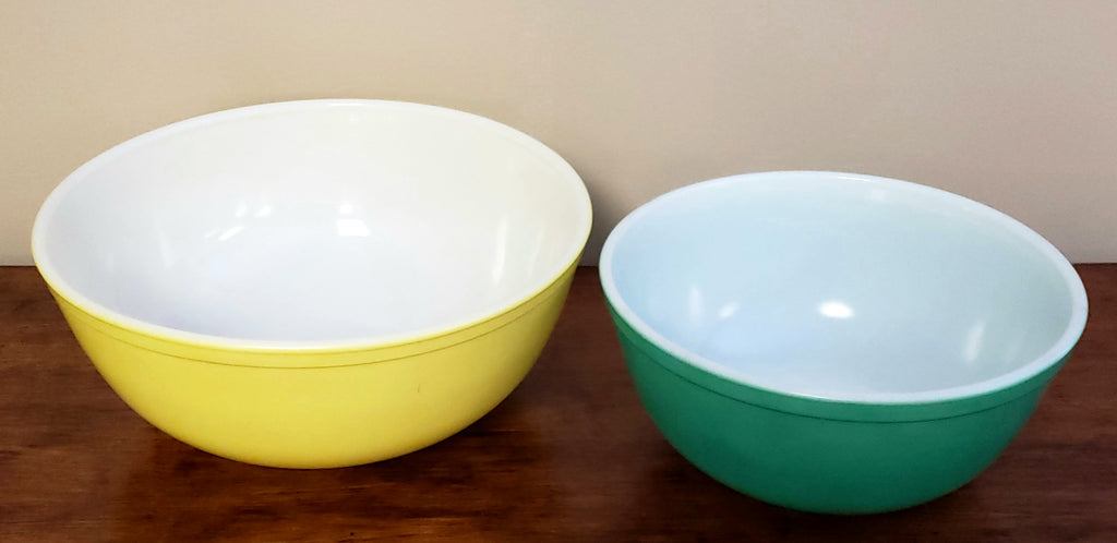 Set of Four Nesting Pyrex Blue Mixing Bowls – Portland Revibe