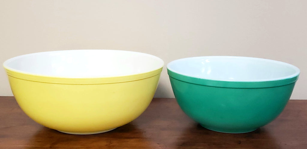 Vintage Pyrexprimary Colors Nesting Mixing Bowls Set of 4401, 402