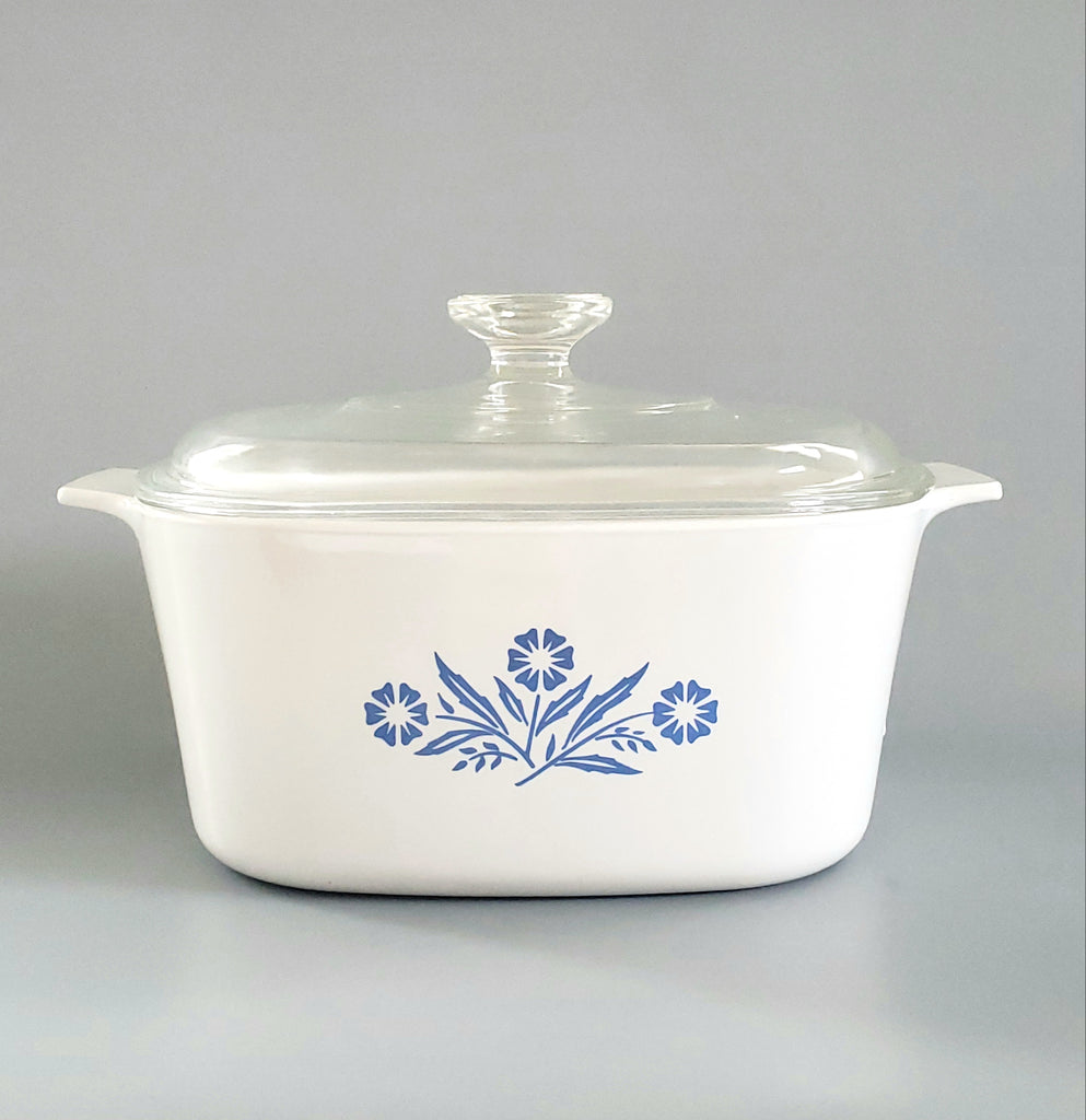 Cornflower Blue 3 Quart Square Casserole with Lid by Corning